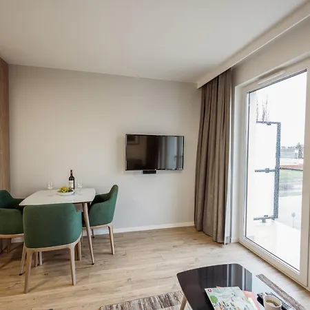 Marina Zoo Apartmanhotel 4*