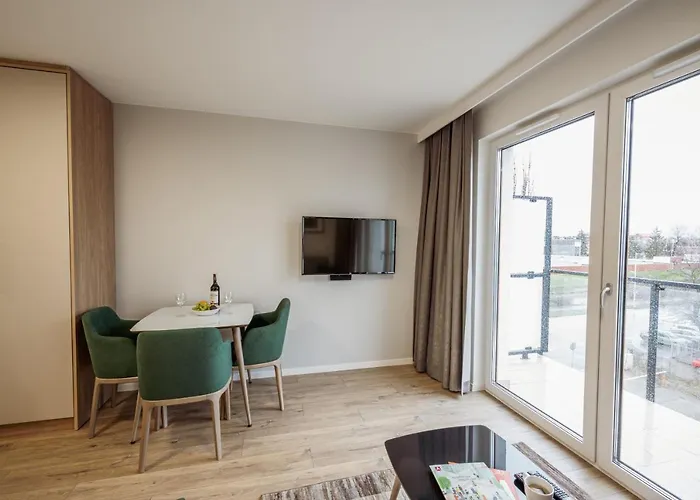 Marina Zoo Apartmanhotel 4*